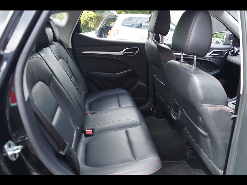 MG MG ZS 1.0 T-GDI Exclusive SUV 5dr Petrol Auto Euro 6 (111 ps)