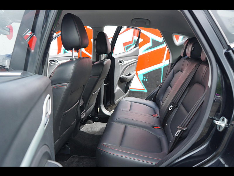 MG MG ZS 1.0 T-GDI Exclusive SUV 5dr Petrol Auto Euro 6 (111 ps)
