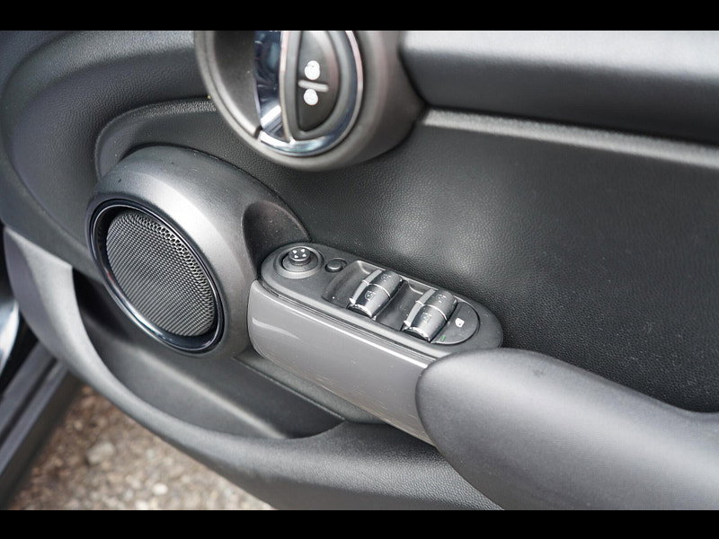 MINI Hatch 1.5 Cooper D Hatchback 5dr Diesel Manual Euro 6 (s/s) (116 ps)
