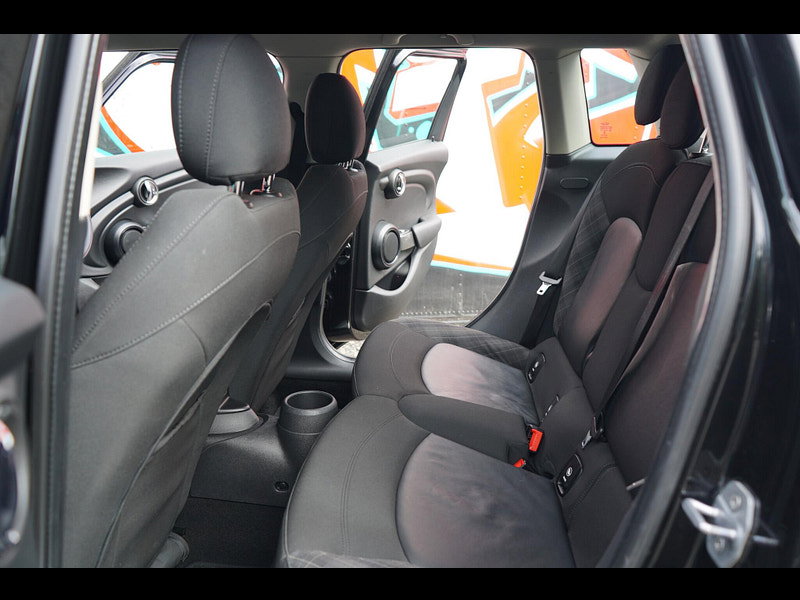 MINI Hatch 1.5 Cooper D Hatchback 5dr Diesel Manual Euro 6 (s/s) (116 ps)