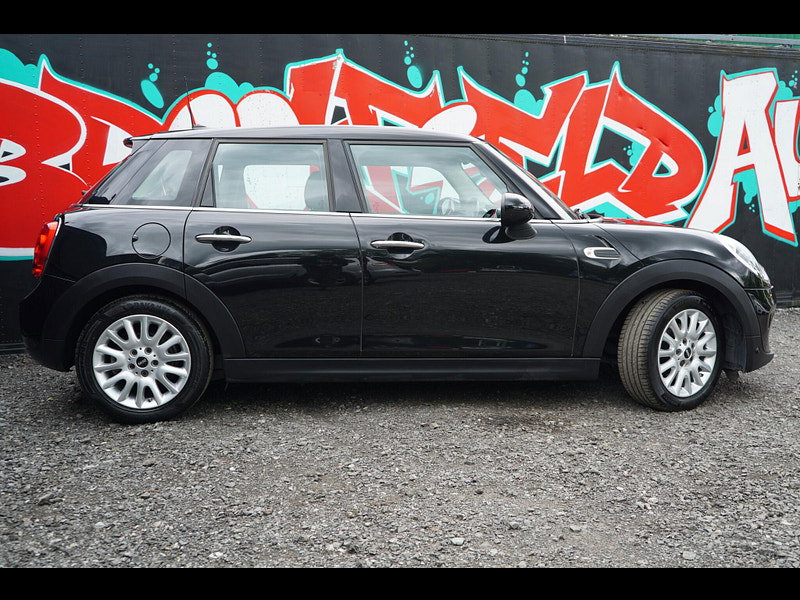 MINI Hatch 1.5 Cooper D Hatchback 5dr Diesel Manual Euro 6 (s/s) (116 ps)