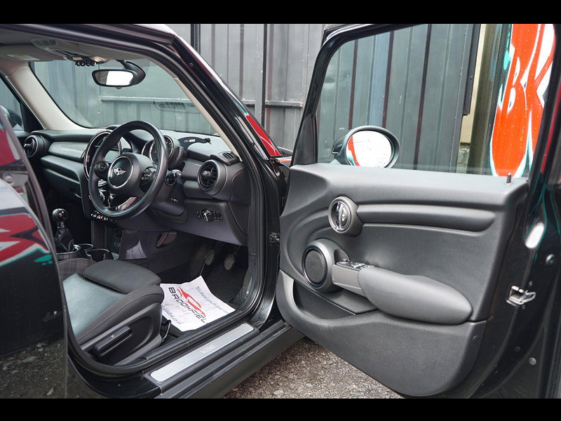 MINI Hatch 1.5 Cooper D Hatchback 5dr Diesel Manual Euro 6 (s/s) (116 ps)