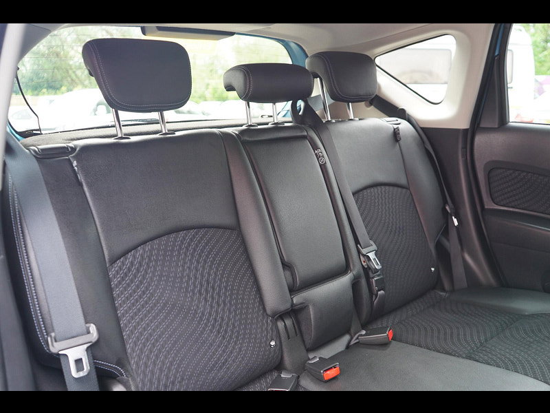 Nissan Note 1.2 DIG-S Tekna Hatchback 5dr Petrol CVT Euro 5 (s/s) (98 ps)