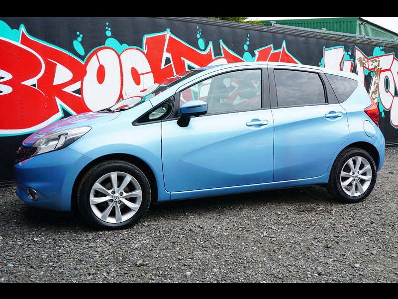 Nissan Note 1.2 DIG-S Tekna Hatchback 5dr Petrol CVT Euro 5 (s/s) (98 ps)