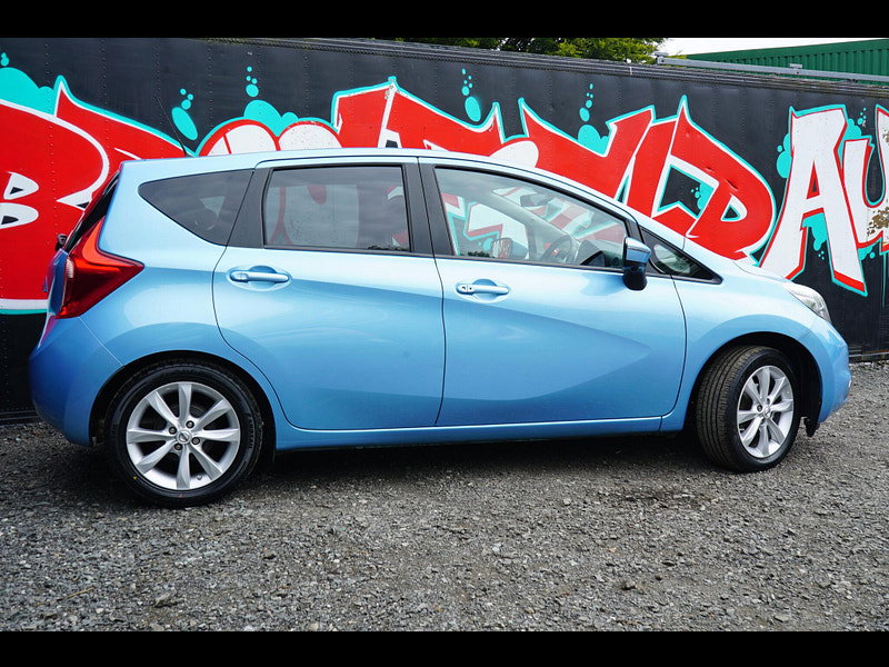 Nissan Note 1.2 DIG-S Tekna Hatchback 5dr Petrol CVT Euro 5 (s/s) (98 ps)