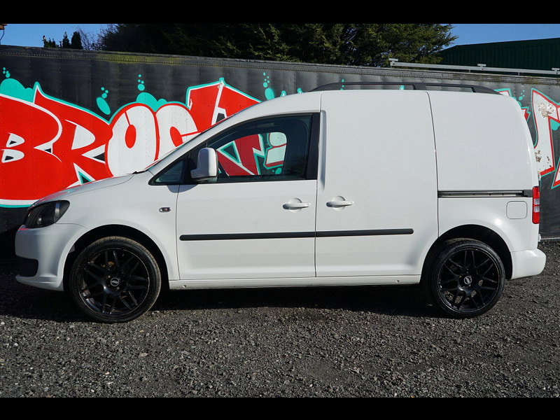 Volkswagen Caddy 1.6 TDI BlueMotion Tech C20 Trendline Panel Van 4dr Diesel Manual L1 H1 (134 g/km, 101 bhp)