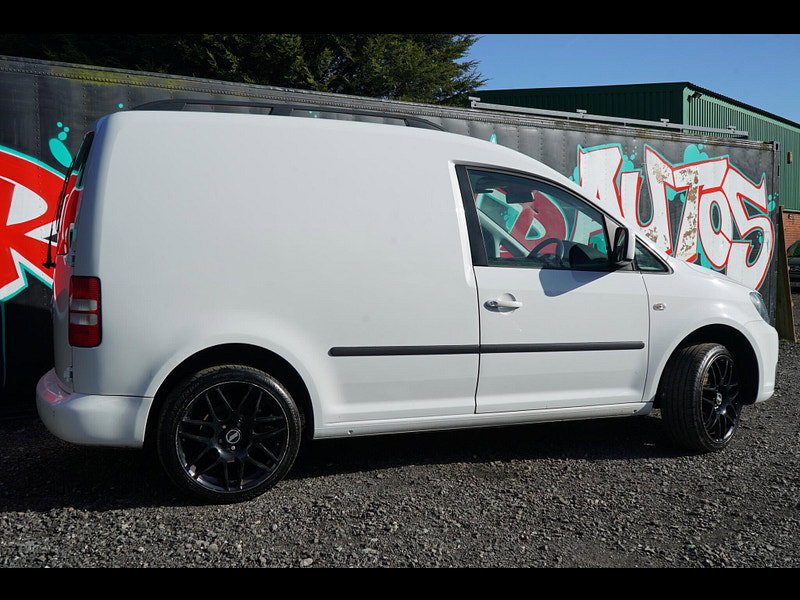 Volkswagen Caddy 1.6 TDI BlueMotion Tech C20 Trendline Panel Van 4dr Diesel Manual L1 H1 (134 g/km, 101 bhp)