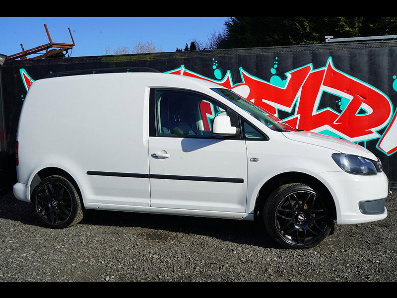 Volkswagen Caddy 1.6 TDI BlueMotion Tech C20 Trendline Panel Van 4dr Diesel Manual L1 H1 (134 g/km, 101 bhp)