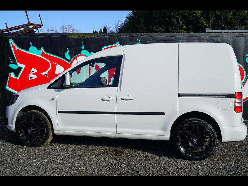 Volkswagen Caddy 1.6 TDI BlueMotion Tech C20 Trendline Panel Van 4dr Diesel Manual L1 H1 (134 g/km, 101 bhp)