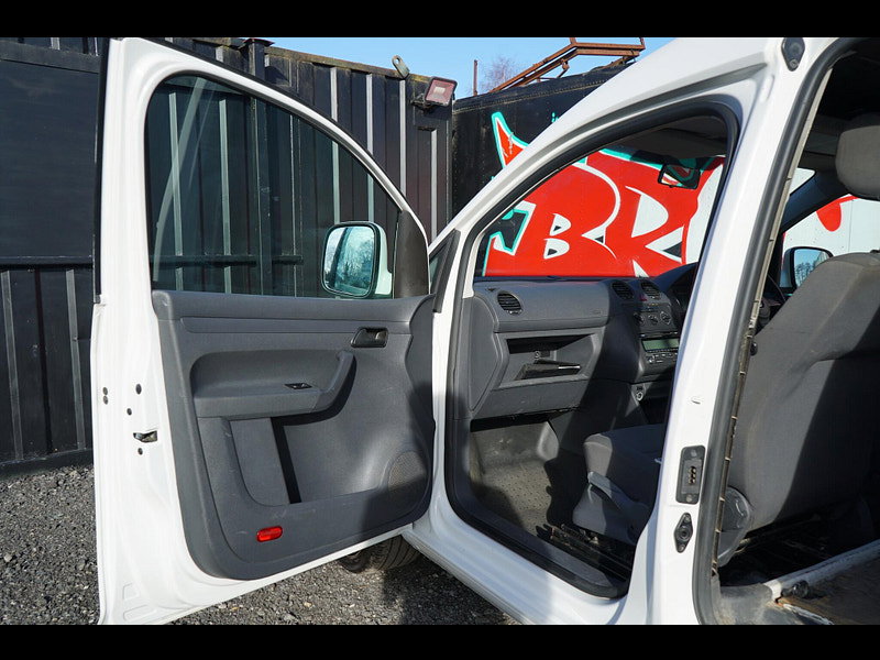 Volkswagen Caddy 1.6 TDI BlueMotion Tech C20 Trendline Panel Van 4dr Diesel Manual L1 H1 (134 g/km, 101 bhp)