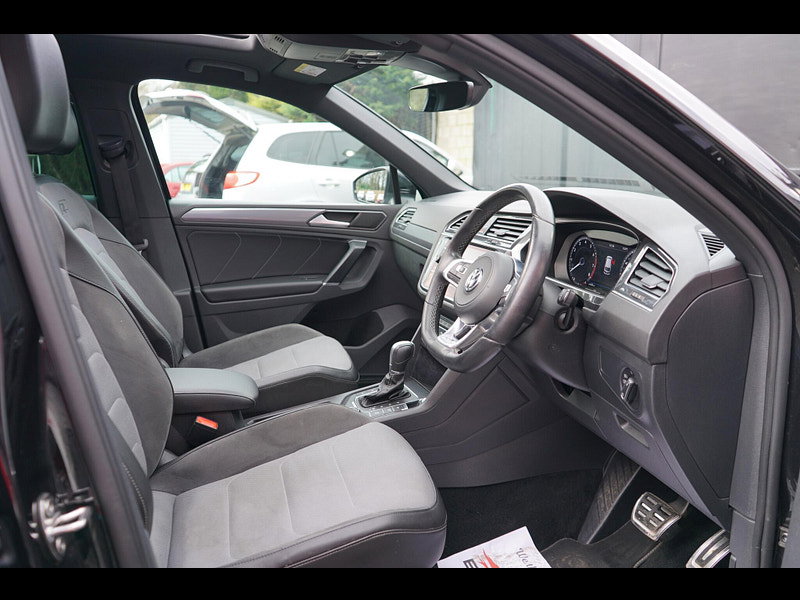 Volkswagen Tiguan 2.0 TSI R-Line SUV 5dr Petrol DSG 4Motion Euro 6 (s/s) (180 ps)