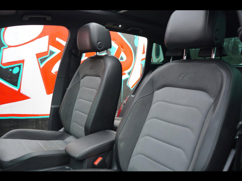 Volkswagen Tiguan 2.0 TSI R-Line SUV 5dr Petrol DSG 4Motion Euro 6 (s/s) (180 ps)