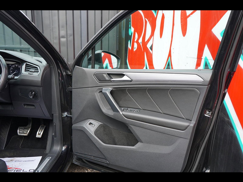 Volkswagen Tiguan 2.0 TSI R-Line SUV 5dr Petrol DSG 4Motion Euro 6 (s/s) (180 ps)