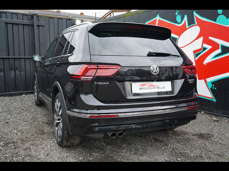 Volkswagen Tiguan 2.0 TSI R-Line SUV 5dr Petrol DSG 4Motion Euro 6 (s/s) (180 ps)