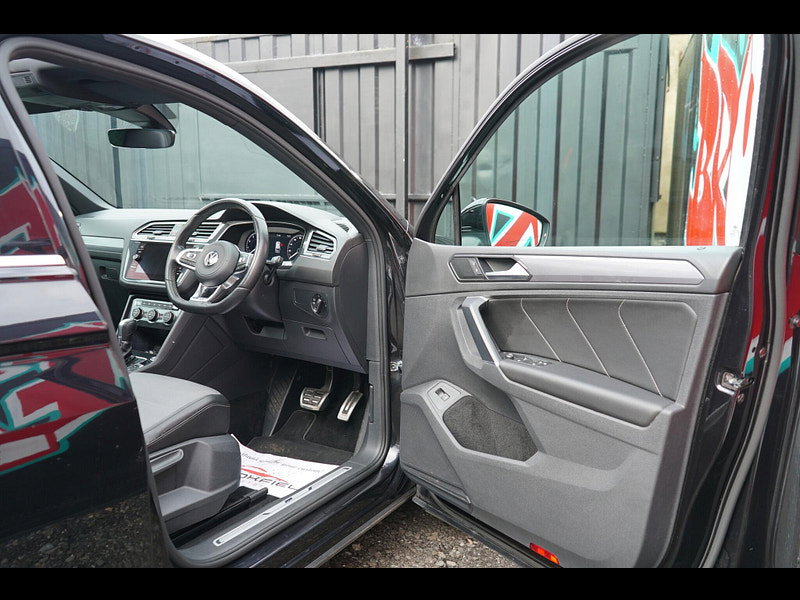 Volkswagen Tiguan 2.0 TSI R-Line SUV 5dr Petrol DSG 4Motion Euro 6 (s/s) (180 ps)