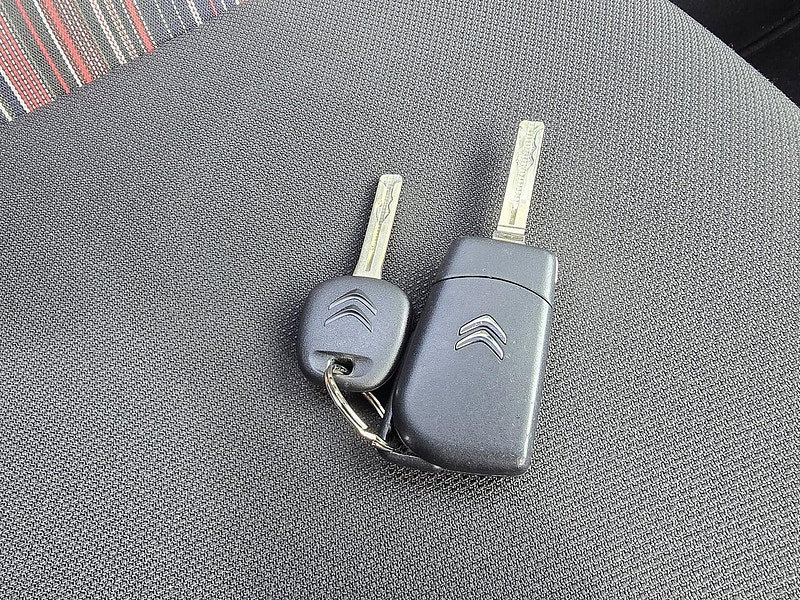 Citroen C1 1.0 VTi Feel Hatchback 3dr Petrol Manual Euro 6 (72 ps)
