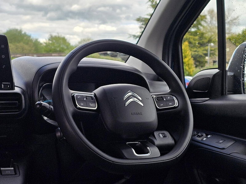 Citroen e-Berlingo 50kWh Feel XL MPV 5dr Electric Auto (7.4kW Charger) (136 ps)