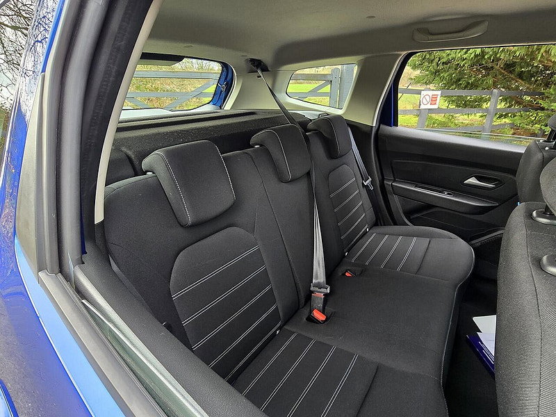 Dacia Duster 1.3 TCe Expression SUV 5dr Petrol Manual Euro 6 (s/s) (130 ps)