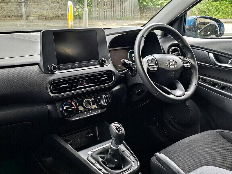 Hyundai Kona 1.0 T-GDi MHEV SE Connect SUV 5dr Petrol Hybrid Manual Euro 6 (s/s) (120 ps)