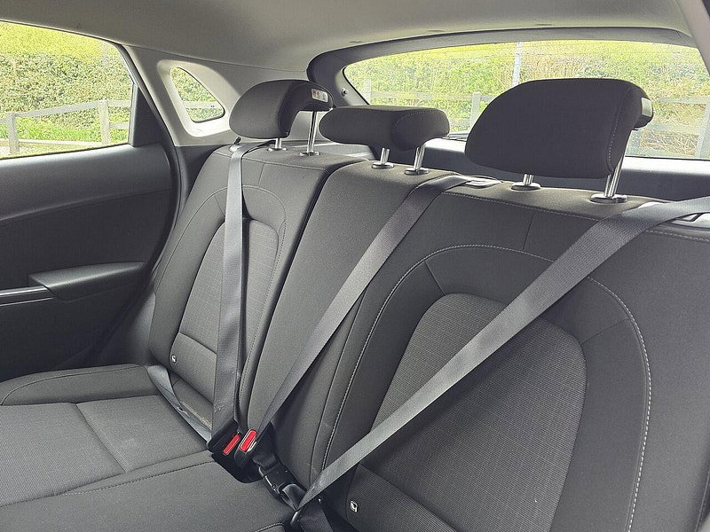 Hyundai Kona 1.0 T-GDi MHEV SE Connect SUV 5dr Petrol Hybrid Manual Euro 6 (s/s) (120 ps)