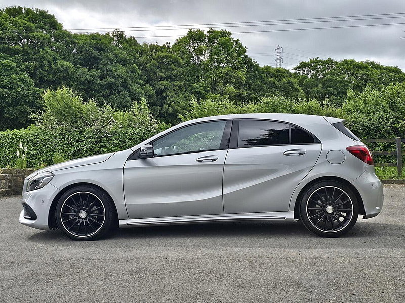 Mercedes-Benz A Class 2.1 A200d AMG Line (Premium) Hatchback 5dr Diesel 7G-DCT Euro 6 (s/s) (136 ps)