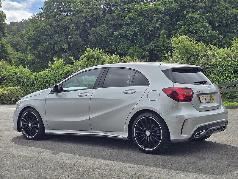 Mercedes-Benz A Class 2.1 A200d AMG Line (Premium) Hatchback 5dr Diesel 7G-DCT Euro 6 (s/s) (136 ps)