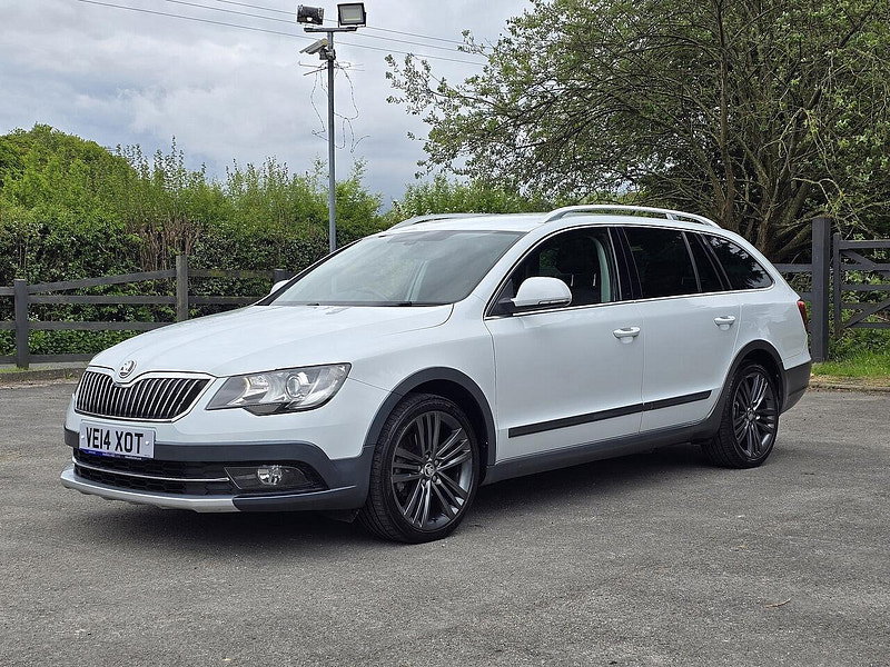 Skoda Superb TDI Tour de France Estate 2.0 Manual Diesel 4x4