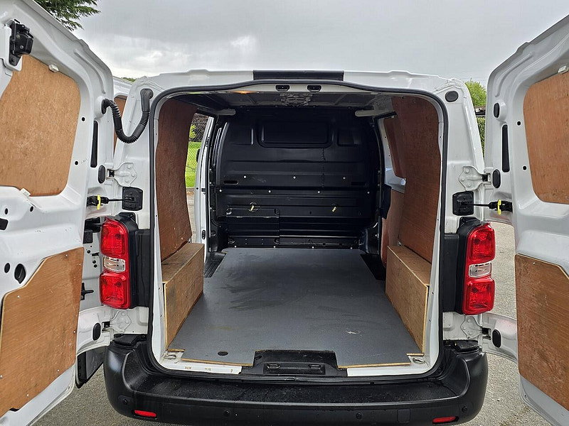 Toyota PROACE 1.5D Active Medium Panel Van 6dr Diesel Manual MWB Euro 6 (100 bhp)