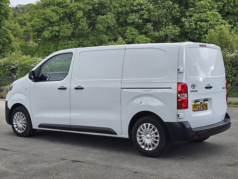Toyota PROACE 1.5D Active Medium Panel Van 6dr Diesel Manual MWB Euro 6 (100 bhp)