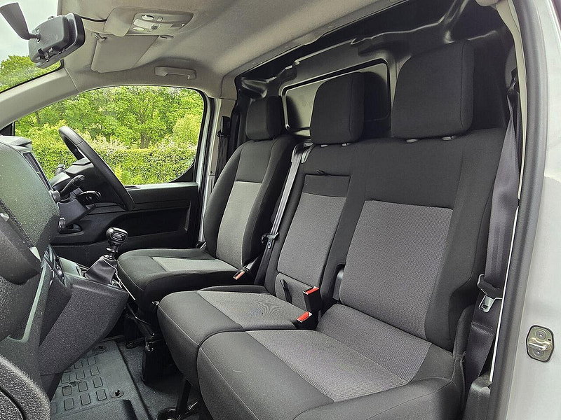 Toyota PROACE 1.5D Active Medium Panel Van 6dr Diesel Manual MWB Euro 6 (100 bhp)