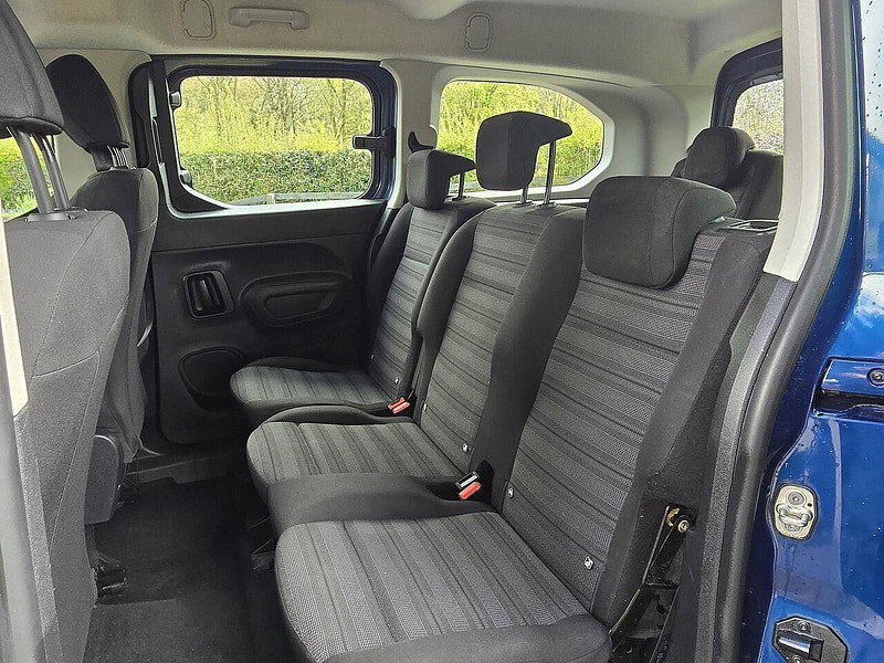 Vauxhall Combo Life 1.2 Turbo Energy XL MPV 5dr Petrol Manual Euro 6 (s/s) (7 Seat) (110 ps)