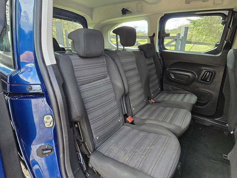 Vauxhall Combo Life 1.2 Turbo Energy XL MPV 5dr Petrol Manual Euro 6 (s/s) (7 Seat) (110 ps)