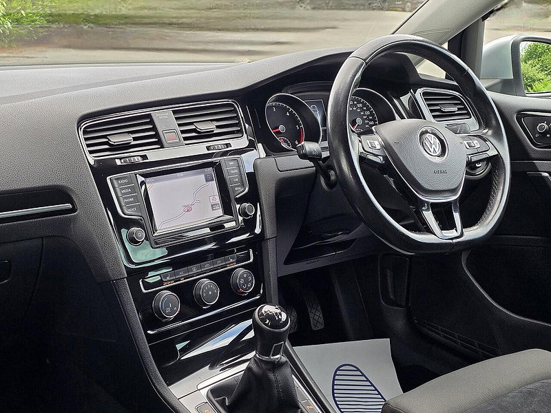 Volkswagen Golf 2.0 TDI BlueMotion Tech GT Hatchback 5dr Diesel Manual Euro 5 (s/s) (150 ps)