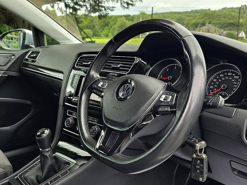 Volkswagen Golf 2.0 TDI BlueMotion Tech GT Hatchback 5dr Diesel Manual Euro 5 (s/s) (150 ps)