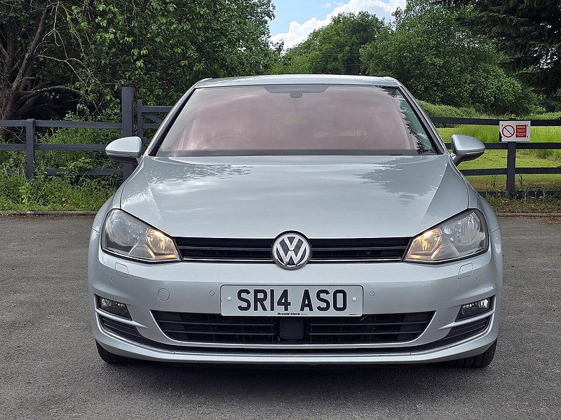 Volkswagen Golf 2.0 TDI BlueMotion Tech GT Hatchback 5dr Diesel Manual Euro 5 (s/s) (150 ps)