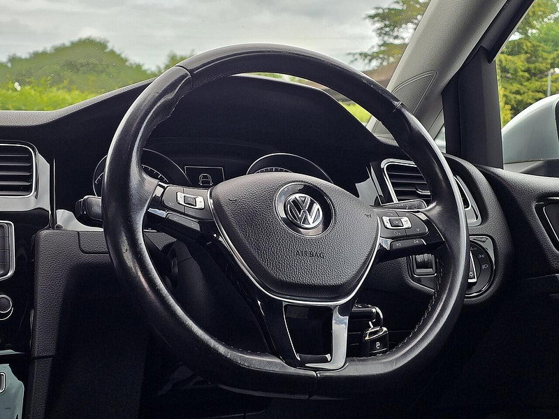Volkswagen Golf 2.0 TDI BlueMotion Tech GT Hatchback 5dr Diesel Manual Euro 5 (s/s) (150 ps)