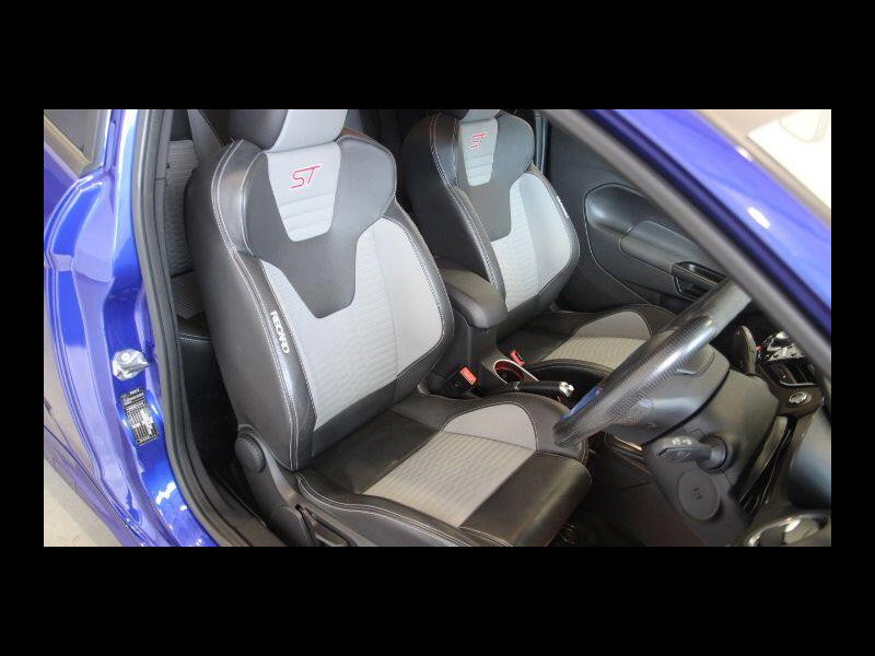 Ford Fiesta 1.6T EcoBoost ST-2 M-SPORT Hatchback 3dr Petrol Manual Euro 6 (215 ps) SIMPLY THE BEST!! 6000 MILES + FSH