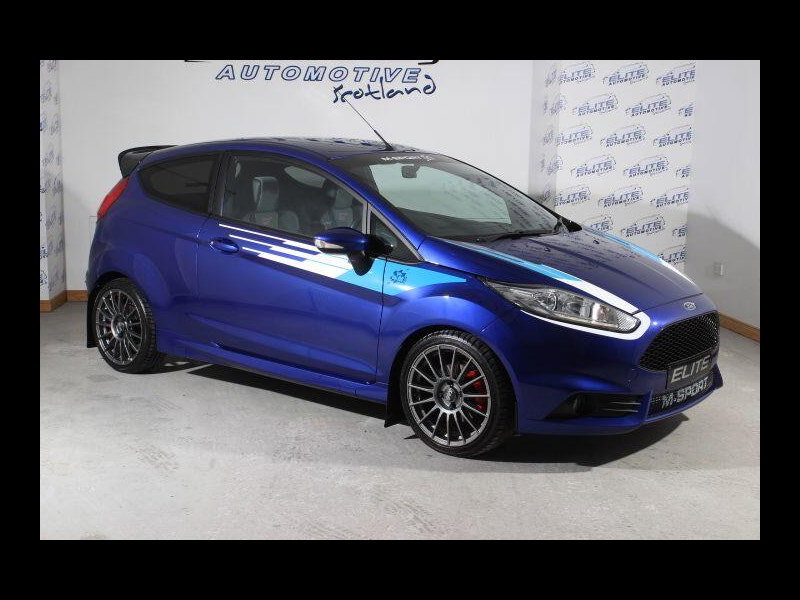 Ford Fiesta 1.6T EcoBoost ST-2 M-SPORT Hatchback 3dr Petrol Manual Euro 6 (215 ps) SIMPLY THE BEST!! 6000 MILES + FSH