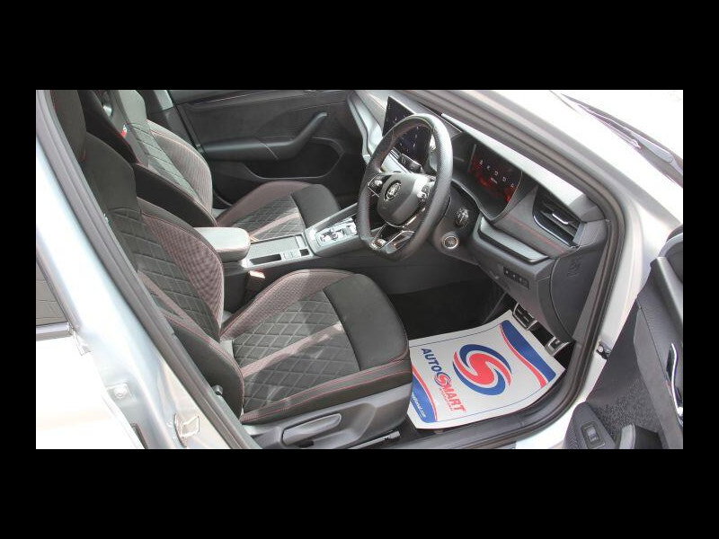 Skoda Octavia 2.0 TSI vRS Hatchback 5dr Petrol DSG Euro 6 (s/s) (245 ps) OUTSTANDING EXAMPLE!!