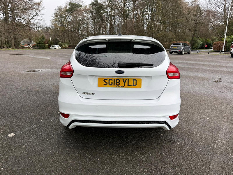 Ford Focus 1.5 TDCi ST-Line Euro 6 (s/s) 5dr