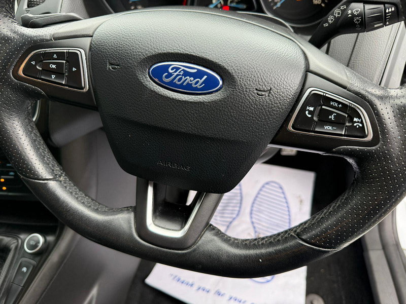 Ford Focus 1.5 TDCi ST-Line Euro 6 (s/s) 5dr