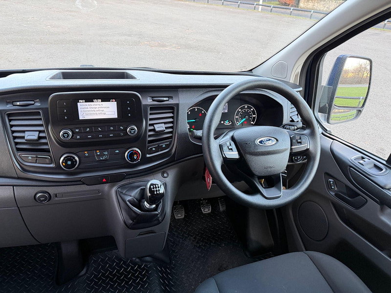 Ford Transit Custom 280 EcoBluePanel Van 5dr Diesel Euro 6