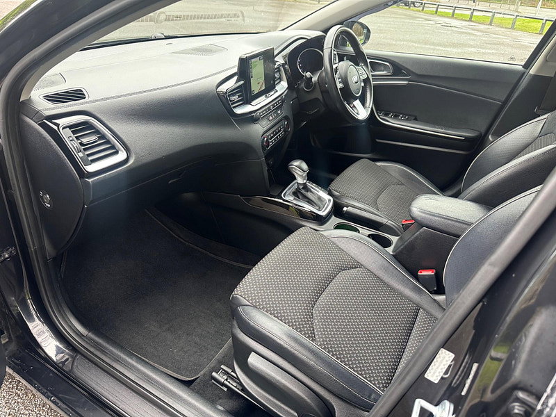 Kia Ceed 1.6 CRDi 3 DCT Euro 6 (s/s) 5dr