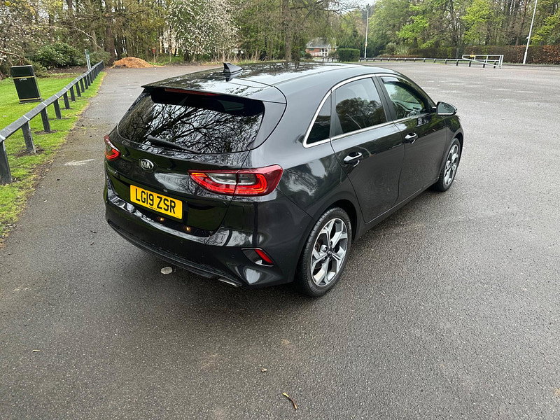 Kia Ceed 1.6 CRDi 3 DCT Euro 6 (s/s) 5dr