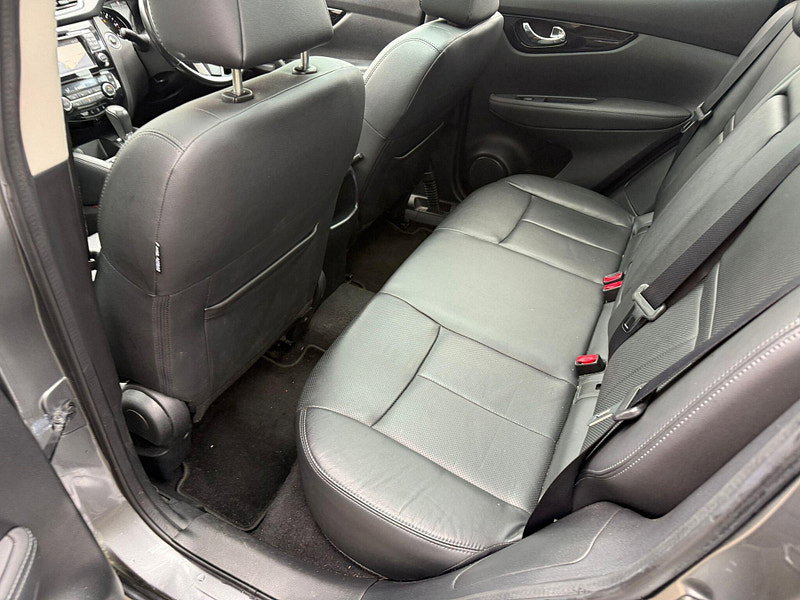 Nissan Qashqai 1.6 dCi Tekna XTRON 2WD Euro 6 (s/s) 5dr