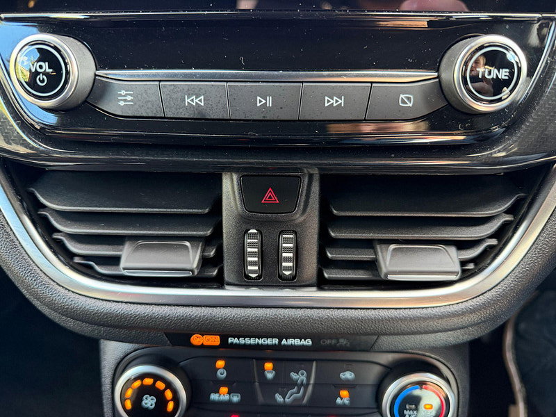 Ford Fiesta ST-LINE MHEV