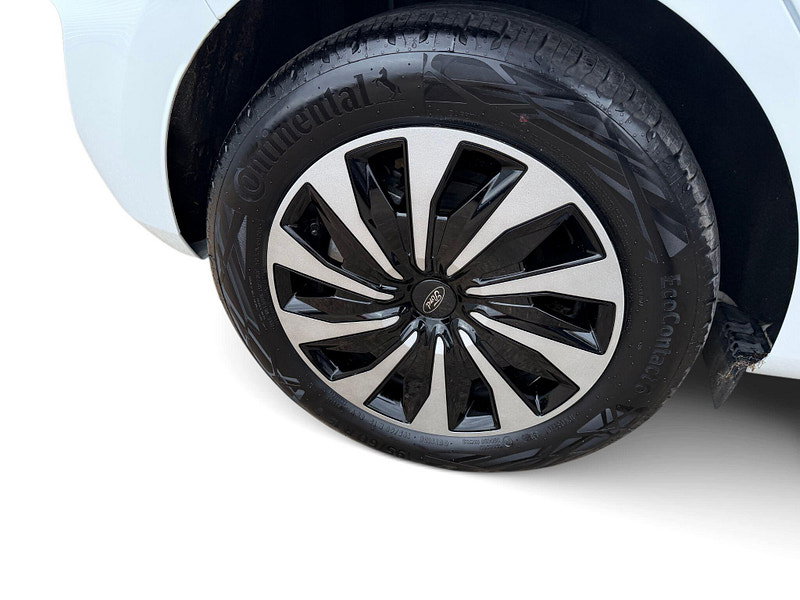 Ford Fiesta TITANIUM MHEV