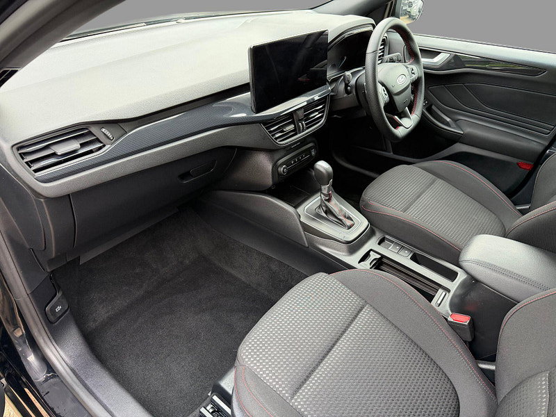Ford Focus ST-LINE MHEV