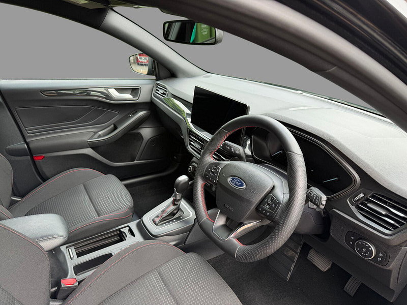 Ford Focus ST-LINE MHEV
