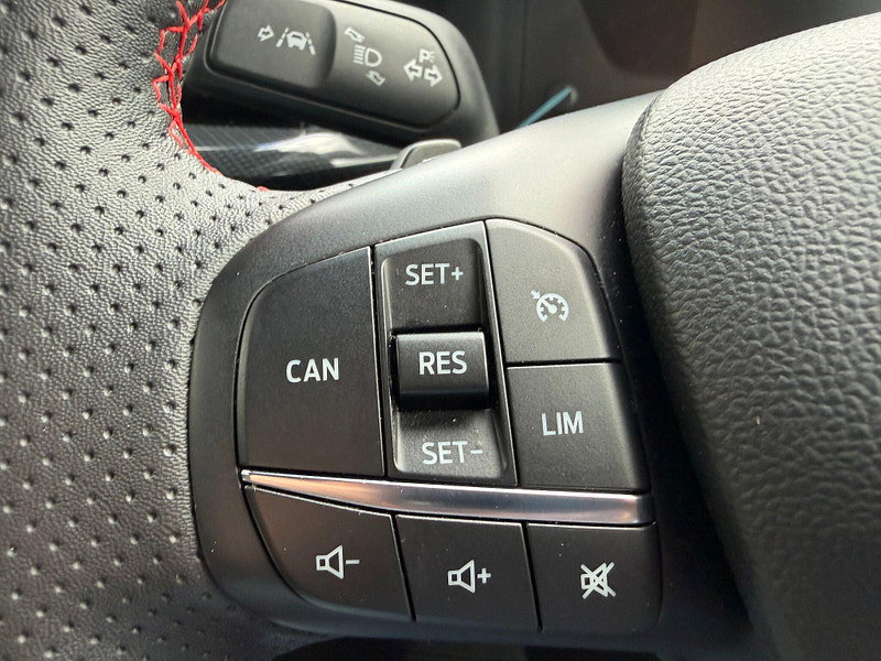 Ford Focus ST-LINE MHEV